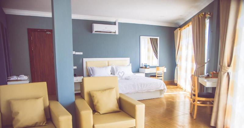 Scarlet Sails Resort image