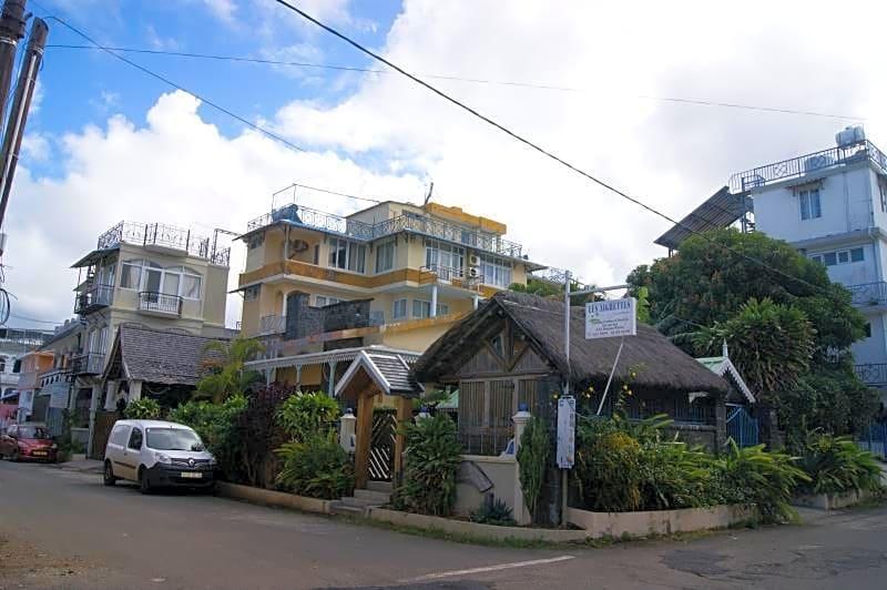 Hotel Les Aigrettes image