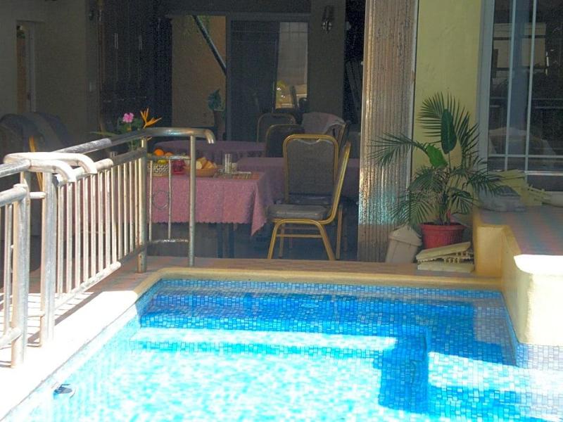 Hotel Les Aigrettes image