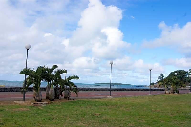 Hotel Les Aigrettes image