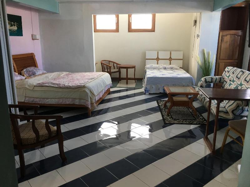 Hotel Les Aigrettes image