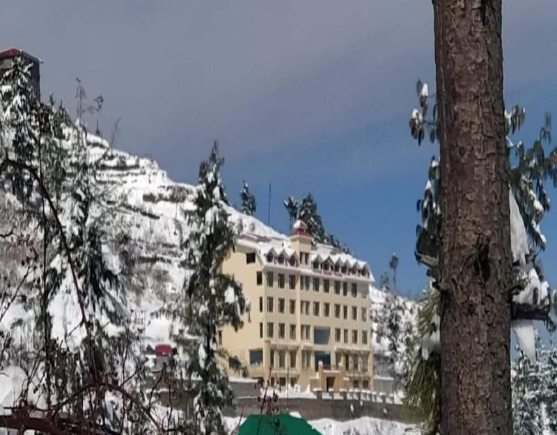 Kufri Holiday Resort — exterior view