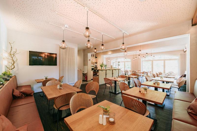 Hotel Villa Bodeblick image