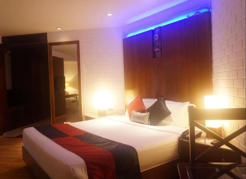 Sfo Hotel And Suites image