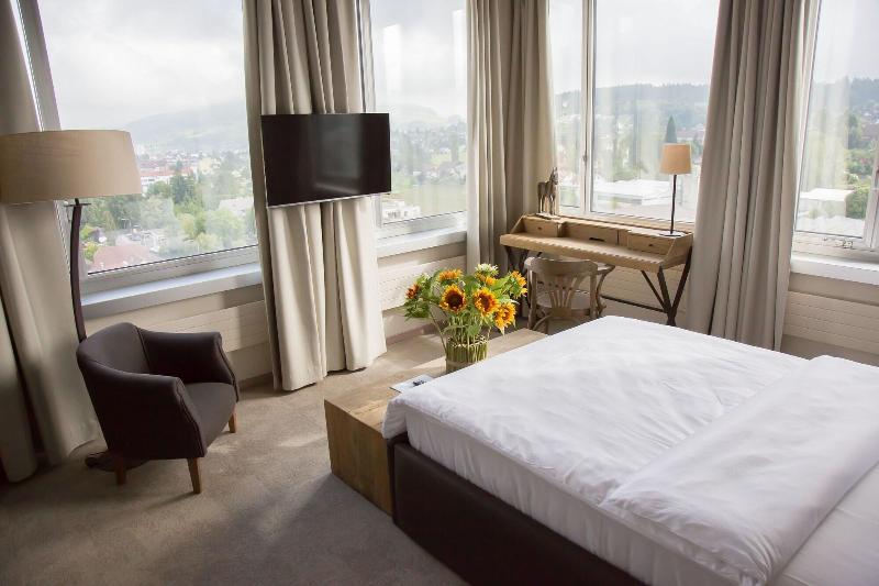 b_smart hotel Menziken image