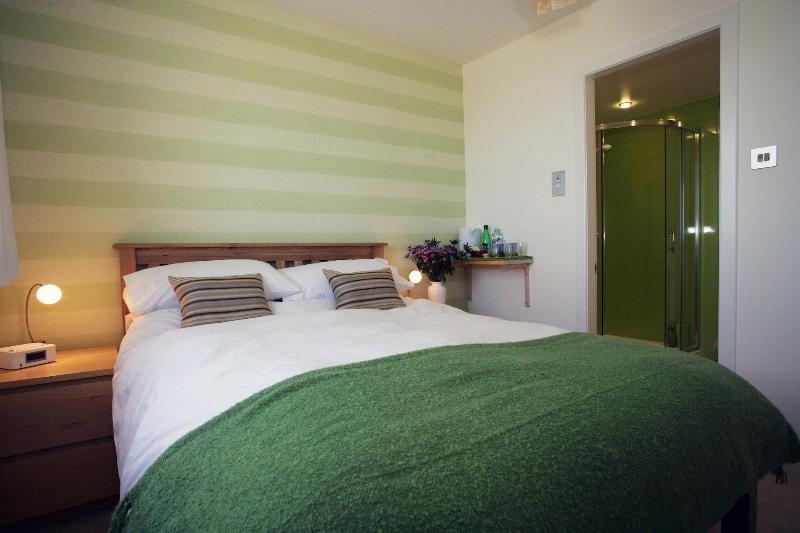 No12 Bed And Breakfast image
