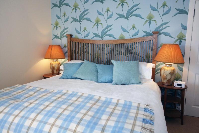 No12 Bed And Breakfast image