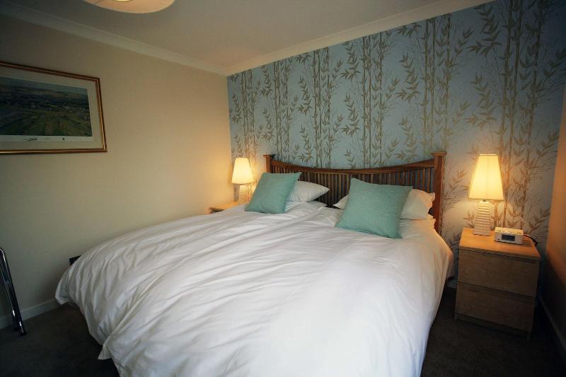 No12 Bed And Breakfast image