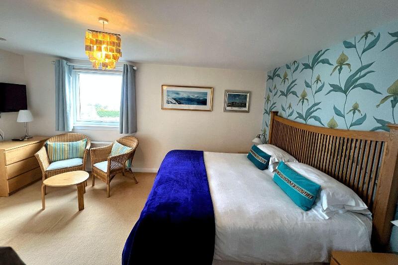 No12 Bed And Breakfast image