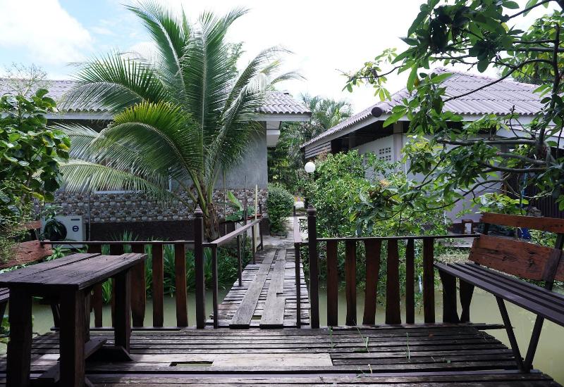 Panichat Resort — exterior view