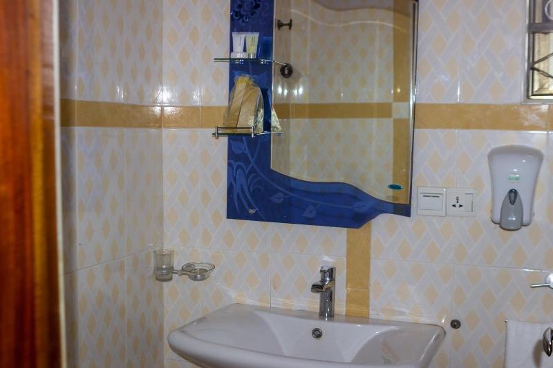 Lou Ralph Hotel image