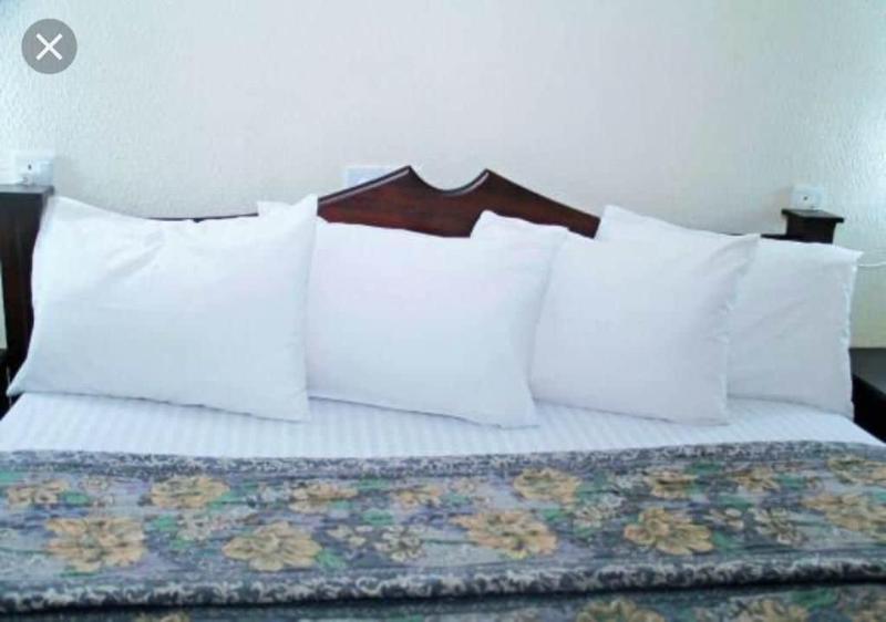 Lou Ralph Hotel image