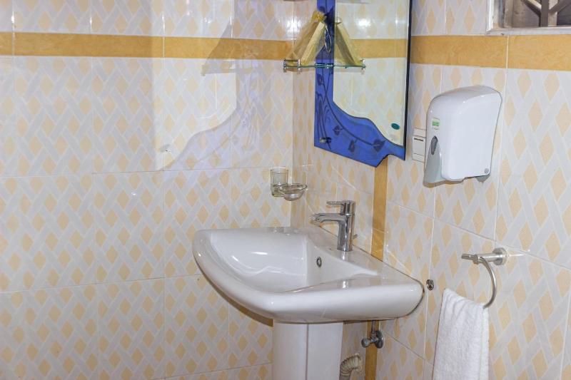 Lou Ralph Hotel image
