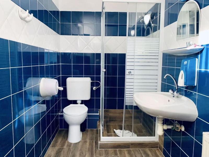 Révész Hotel image