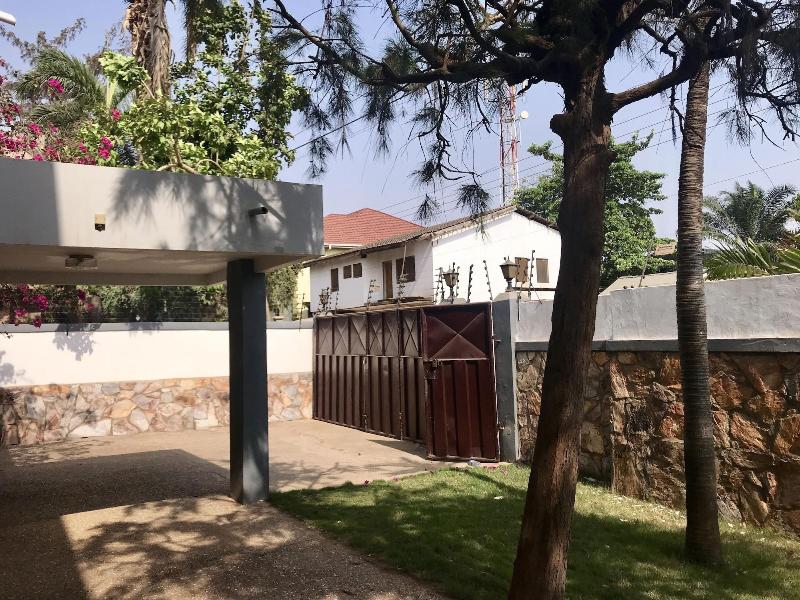 Omanye Lodge — general view