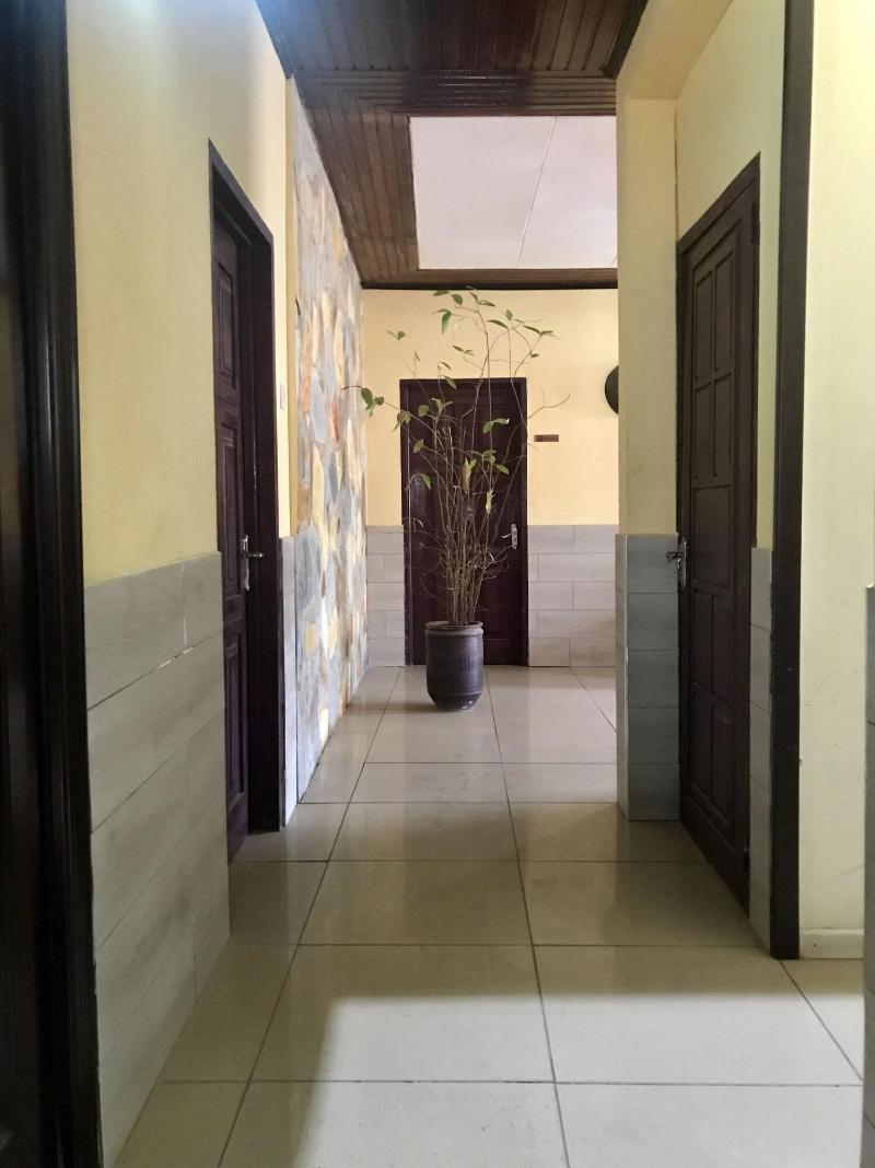 Omanye Lodge image