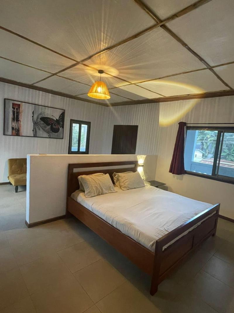 Omanye Lodge image