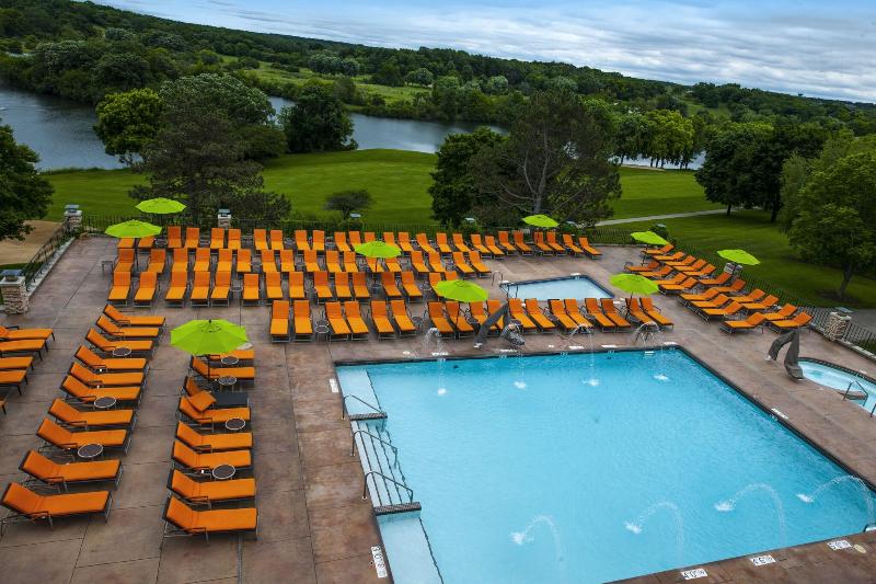 Grand Geneva Resort & Spa image