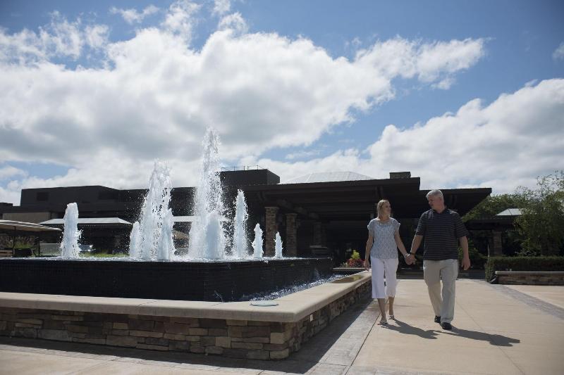 Grand Geneva Resort & Spa image