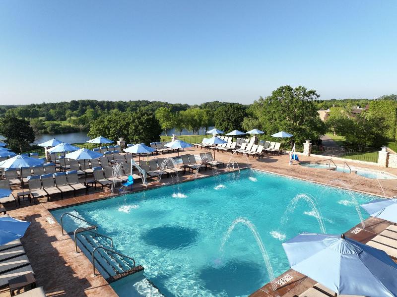 Grand Geneva Resort & Spa image