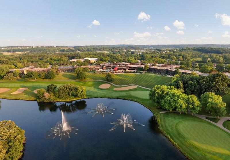 Grand Geneva Resort & Spa image