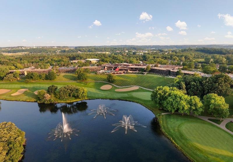Grand Geneva Resort & Spa image