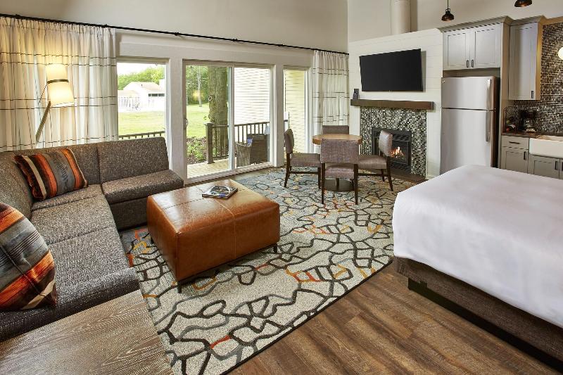 Grand Geneva Resort & Spa image