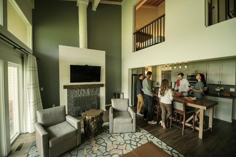 Grand Geneva Resort & Spa image