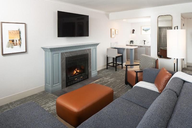 Grand Geneva Resort & Spa image