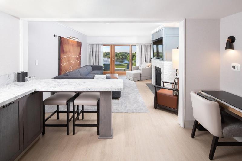 Grand Geneva Resort & Spa image