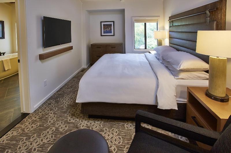 Grand Geneva Resort & Spa image