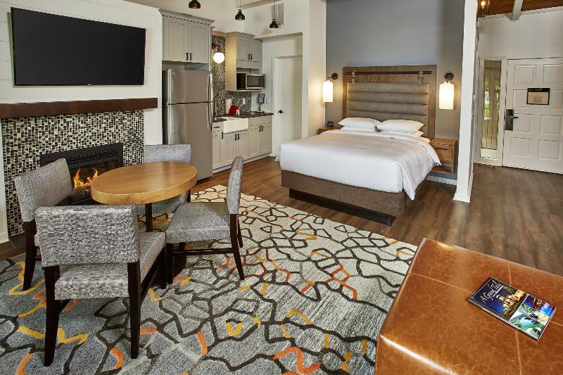 Grand Geneva Resort & Spa image