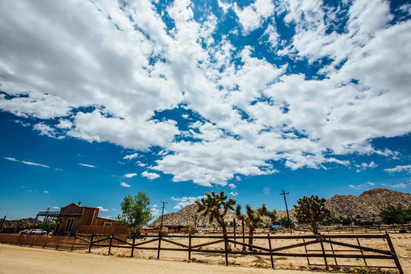 Pioneertown Motel image