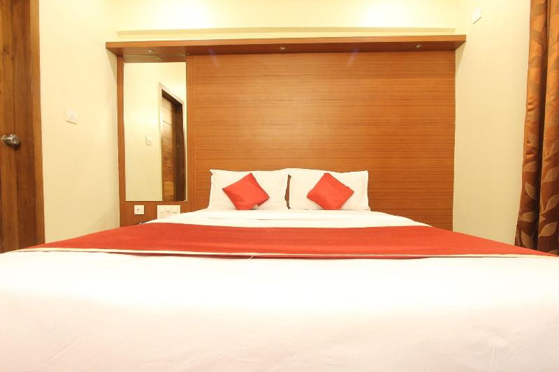 The Grand Inn image
