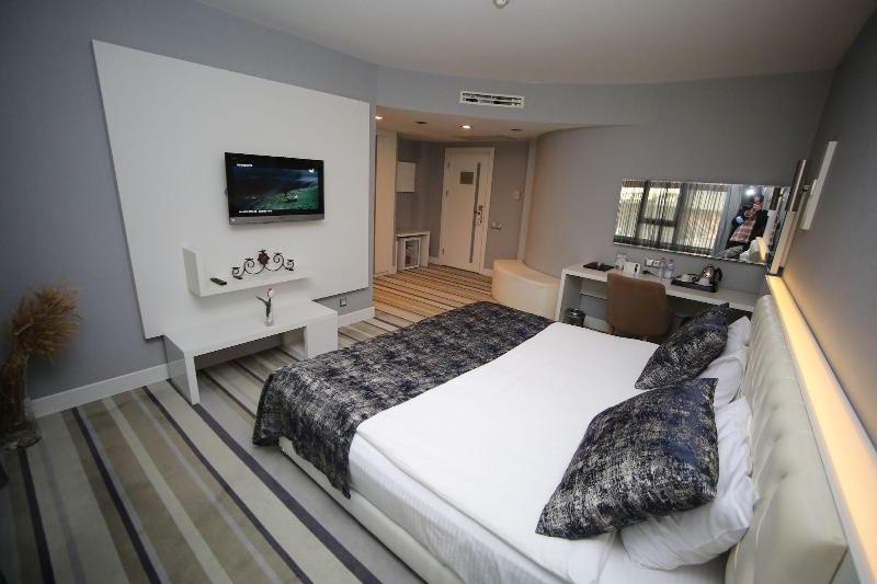 Grand Nora Hotel image