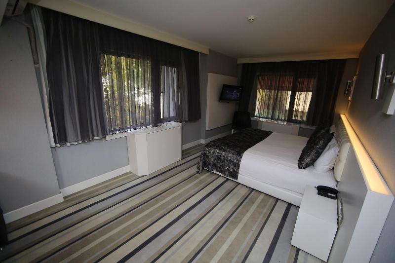 Grand Nora Hotel image