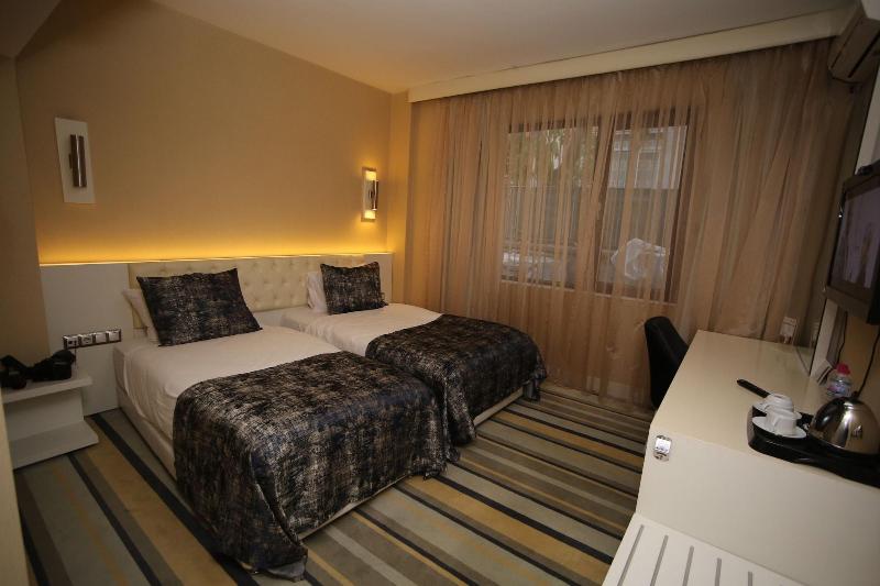 Grand Nora Hotel image