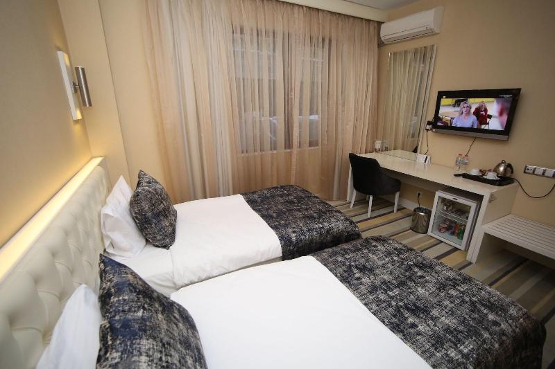Grand Nora Hotel image