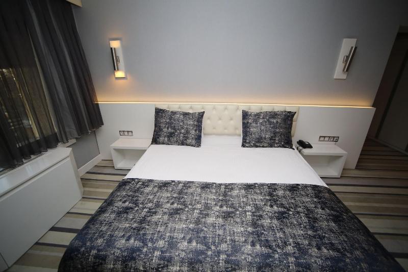 Grand Nora Hotel image