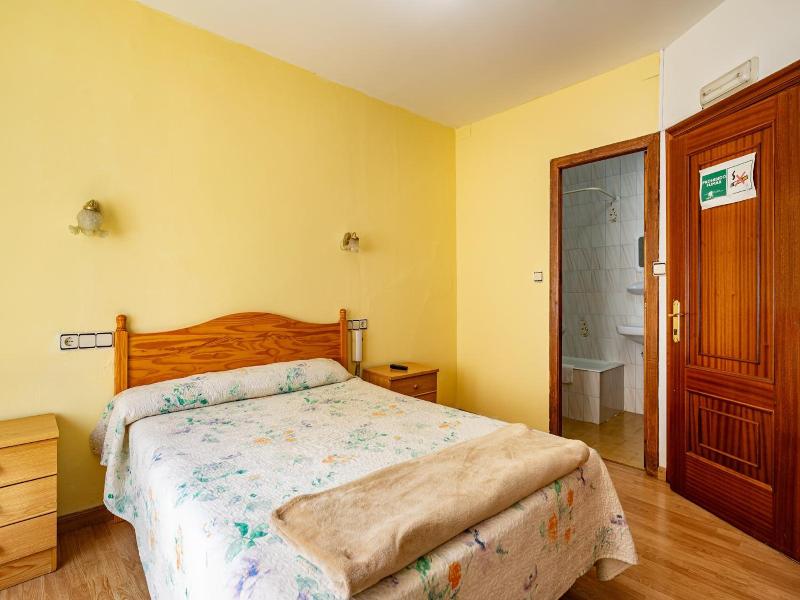Pensión oria image