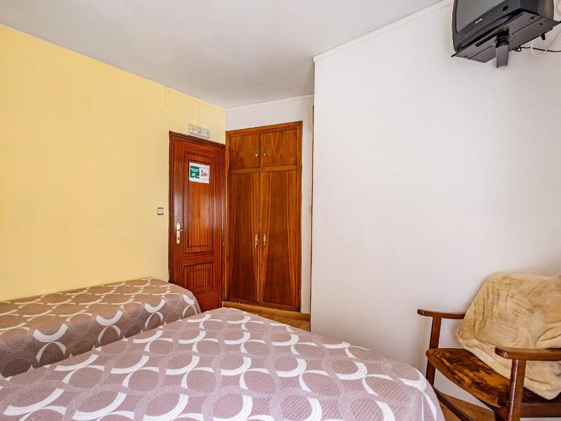 Pensión oria image