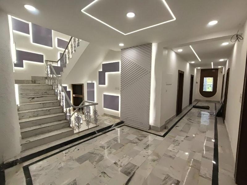 Muskan Hotel