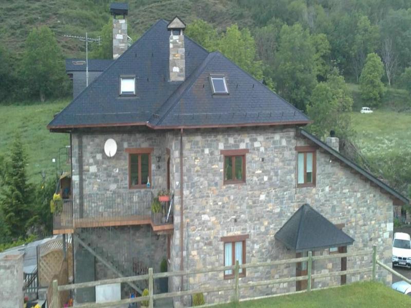 Hostal Pernalle image