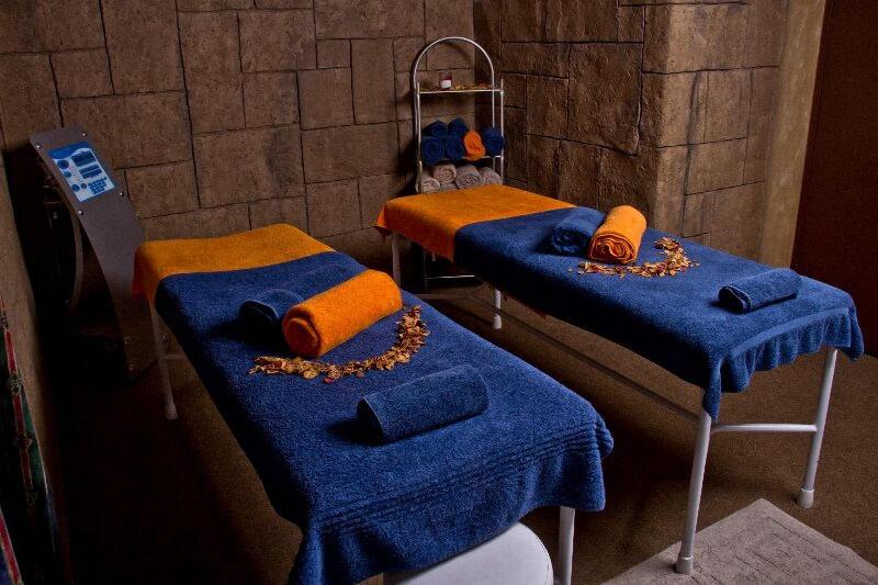 Fa Trez Guest House And Spa image