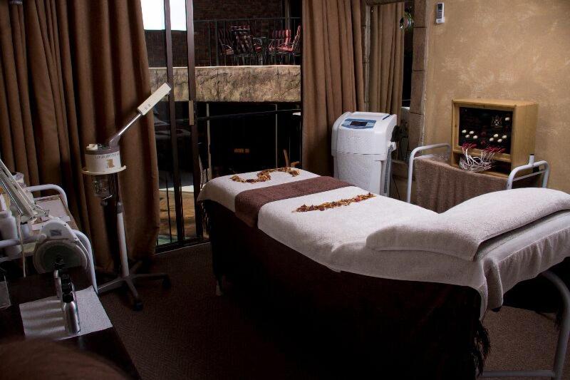 Fa Trez Guest House And Spa image