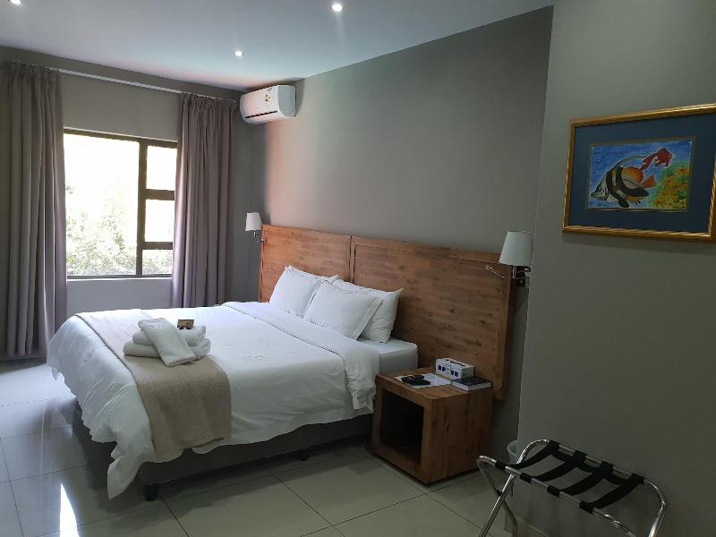 Fa Trez Guest House And Spa image