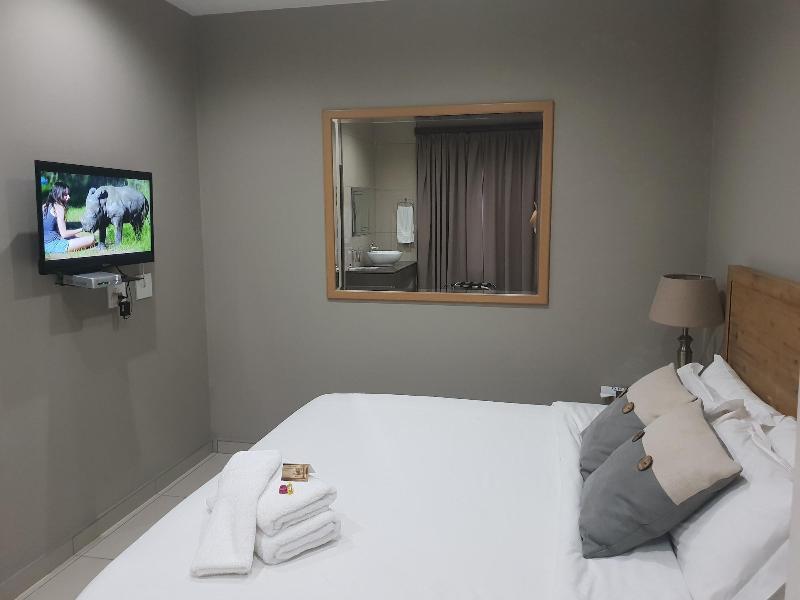 Fa Trez Guest House And Spa image
