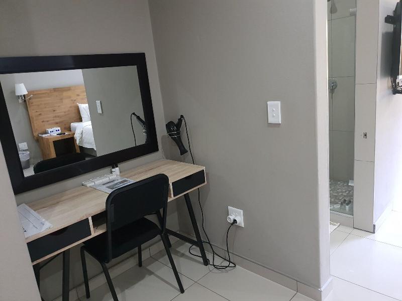 Fa Trez Guest House And Spa image