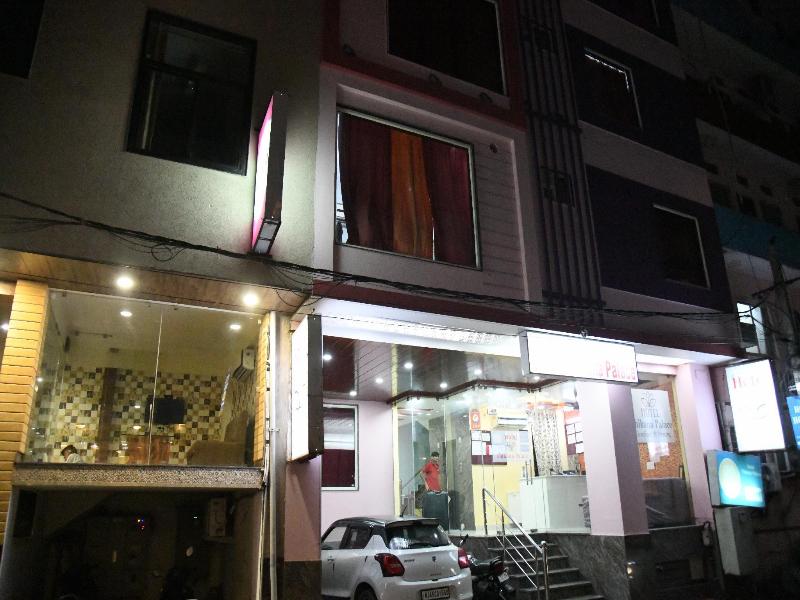 Hotel Thikana Palace image