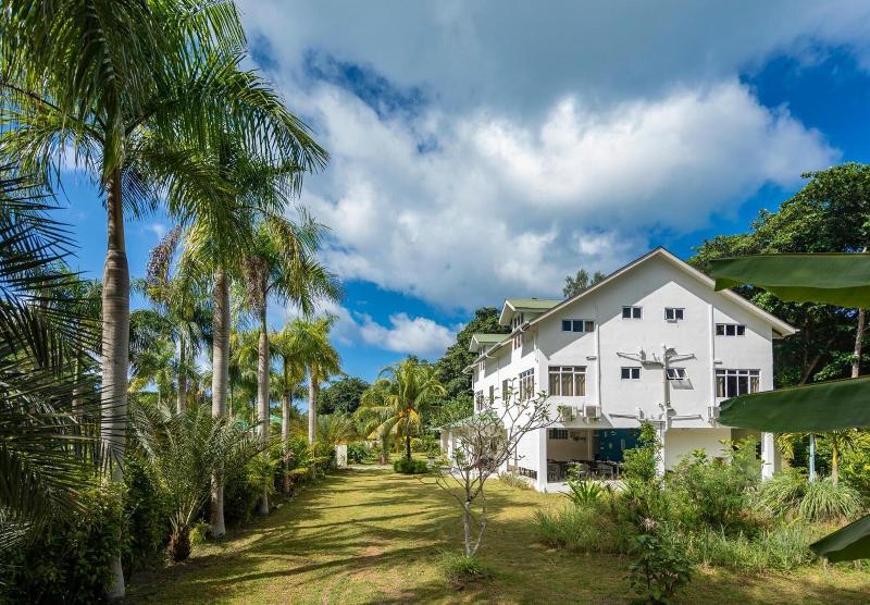 La Modestie Villa image
